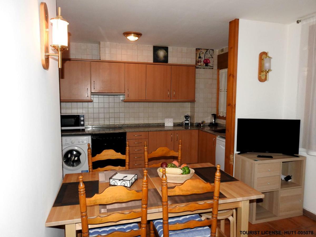 Apartamento En El Centro Del Tarter Appartamento Sant Pere Esterno foto